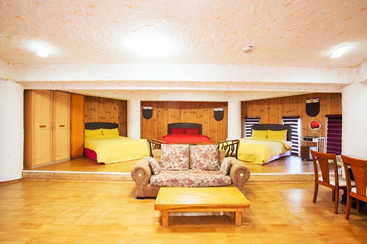 Lasania Resort Seogwipo Esterno foto