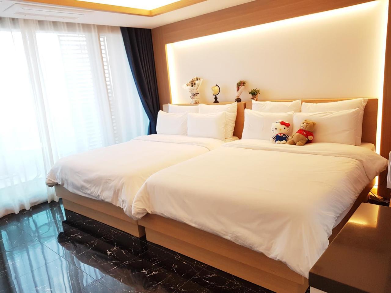 Lasania Resort Seogwipo Esterno foto